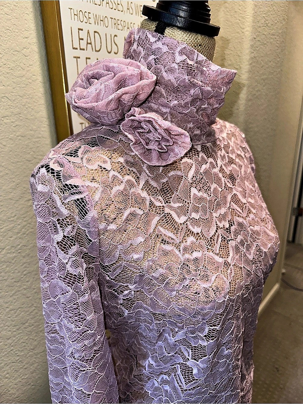 AFRM Zadie Turtleneck Sheer Lace Top mauve Medium NWT - Picture 3 of 6